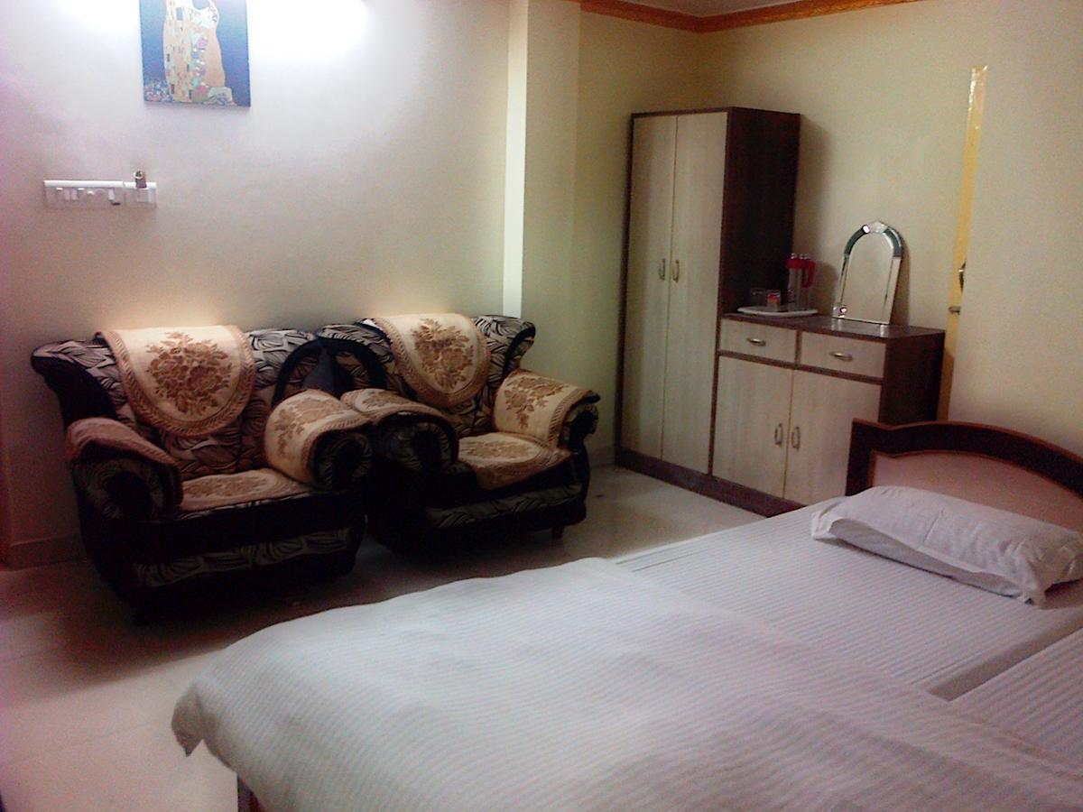 Hotel Mega Palace Patna  Exterior photo